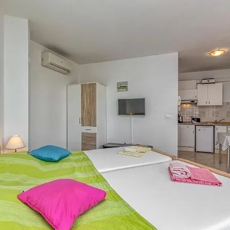 Sunrise Apartment